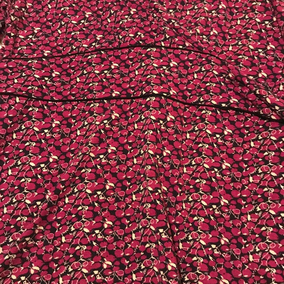 Ann Taylor top - Picture 4 of 11